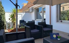 Rome Apartment With Terrace Autonomous