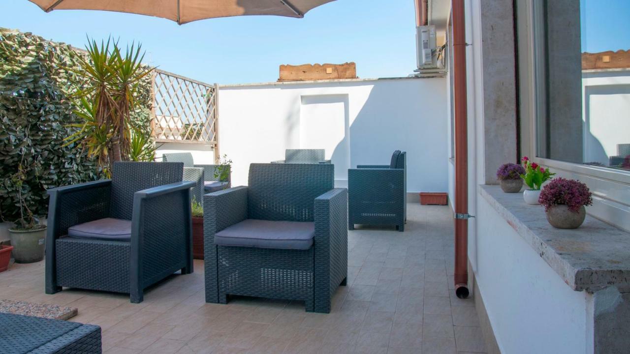 Rome Apartment With Terrace Autonomous Exterior foto